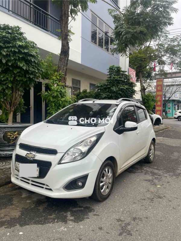 Chevrolet Spark 2017 1.2MT Trắng