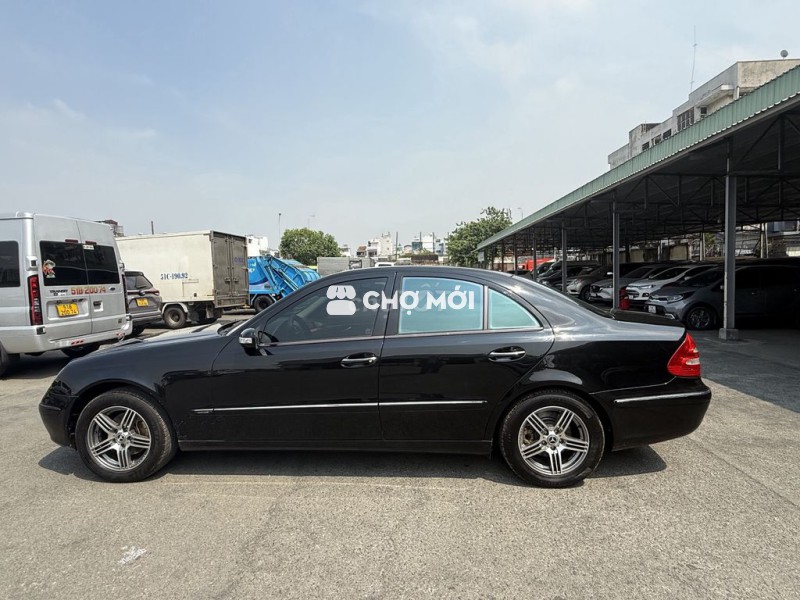 Mercedes-Benz E200K 2006 Đen