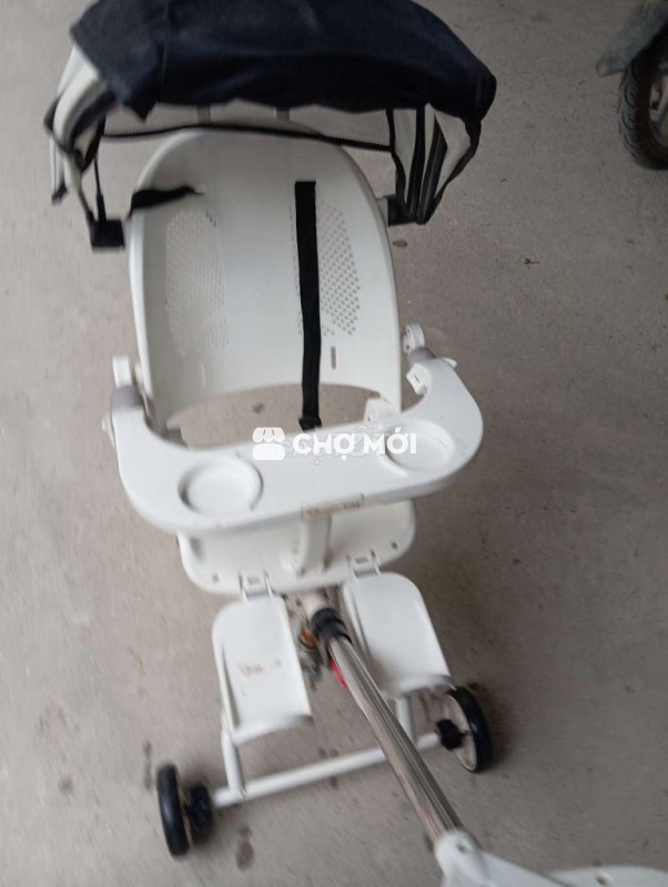 Xe đẩy trẻ em Qooby Trắng Nhựa