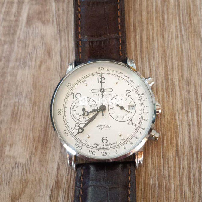 Đồng hồ Zeppelin 100 Jahre