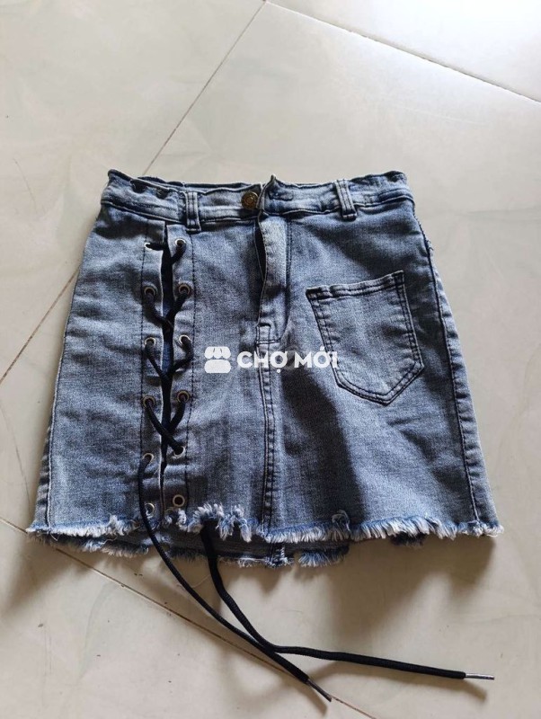Chân váy Jean bé gái cá tính