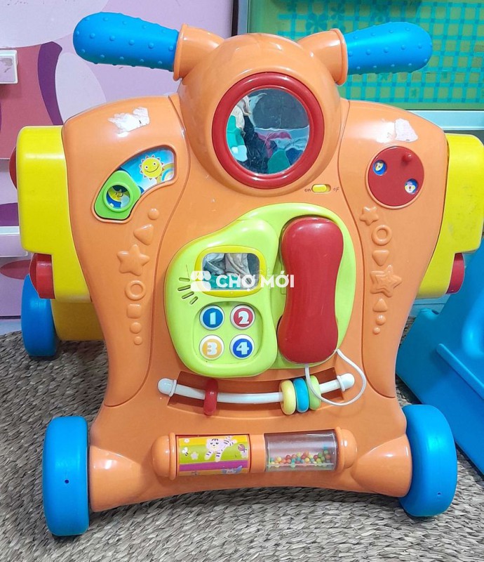 Xe tập đi nhựa màu cam