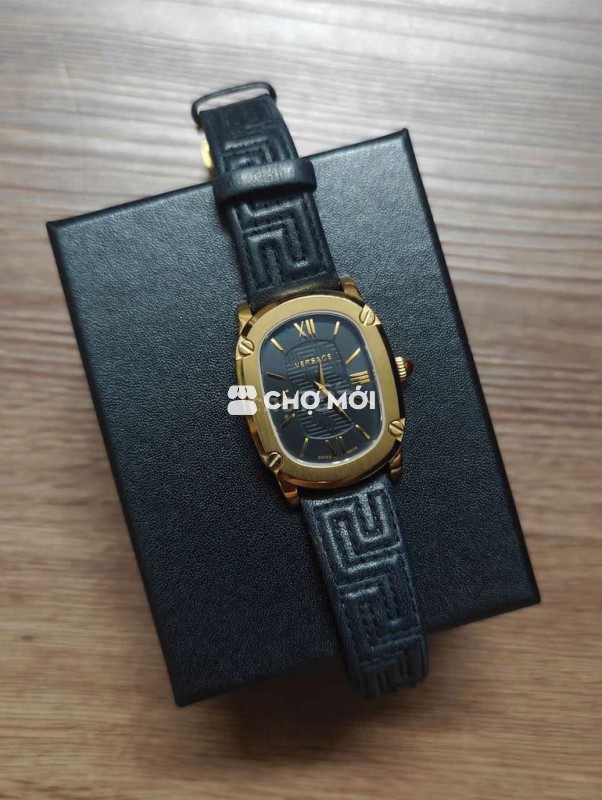 Đồng hồ Versace unisex thép không gỉ