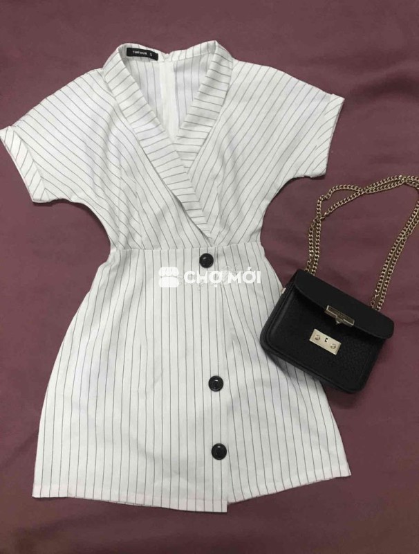 Đầm nữ tay ngắn Trắng sọc đen