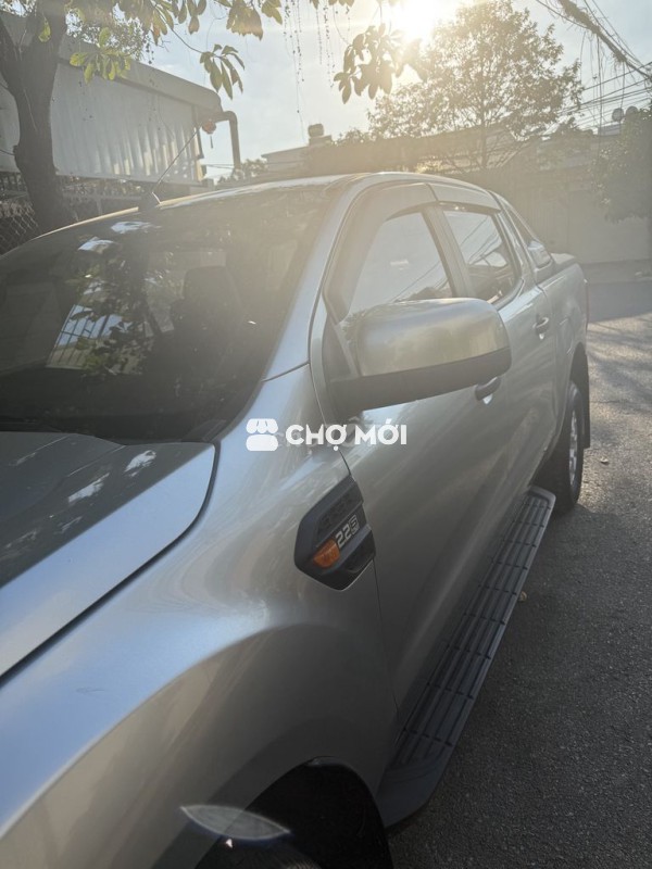 Ford Ranger 2.2L Bạc