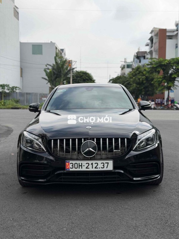 Mercedes Benz C Class 2015 C200 - 92000 km