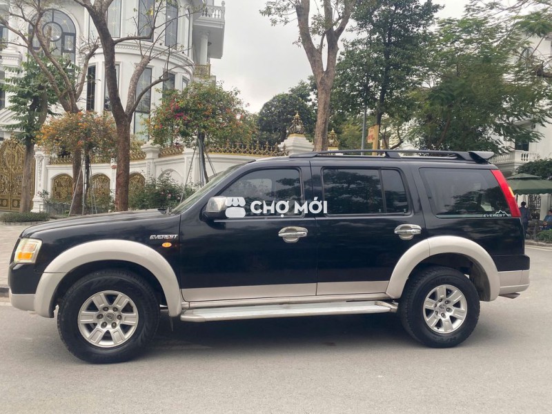 Everest 2009 2 Cầu Máy Dầu Vượt Mọi Địa Hình