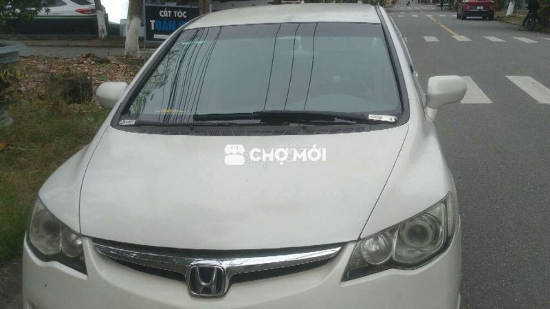 Honda Civic Gen 8 êm thít như xe mới.