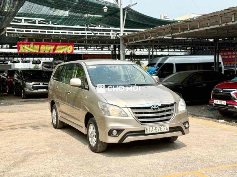 INNOVA 2.0E 2014 MT XE RẤT ĐẸP KO KINH DOANH