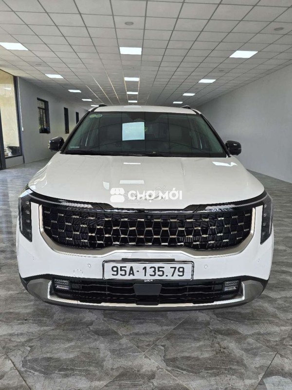 Kia Carnival 2025 Premium 8 ghế 2202 km