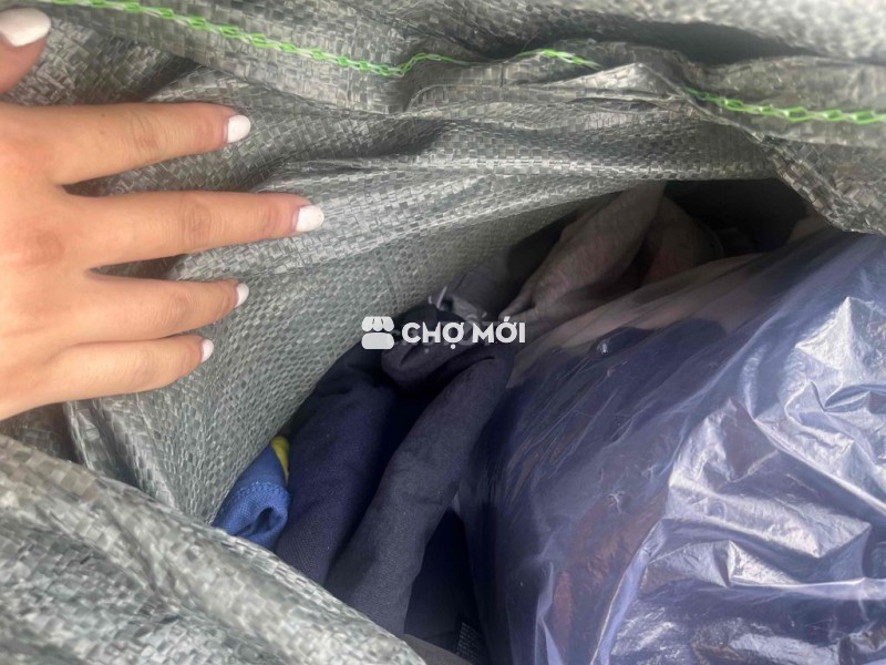 tặng Quần áo nam + áo bé trai 2-3 tuổi cũ