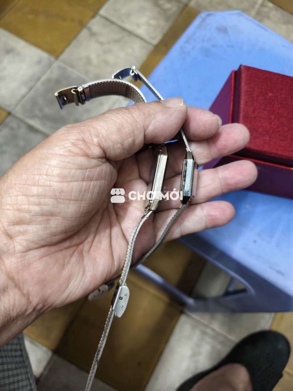 Đồng hồ đeo tay Nam Nữ Thụy Sĩ