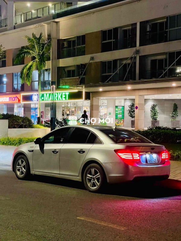 Chevrolet Cruze 2013 MT Bạc