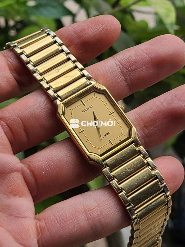 Đồng hồ Seiko ARC