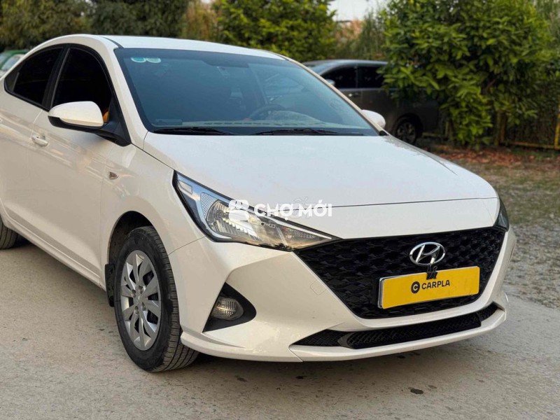 Hyundai Accent MT Base 2022