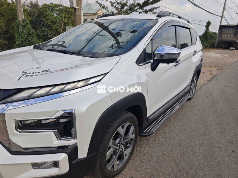 Xpander Cross 2024 Trắng Xe Gia Đình ODO 20.000Km