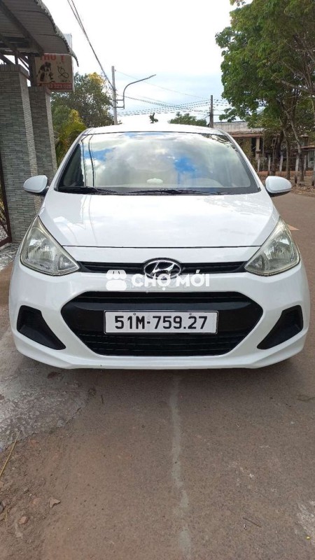 Hyundai i10 2016 Trắng Số sàn