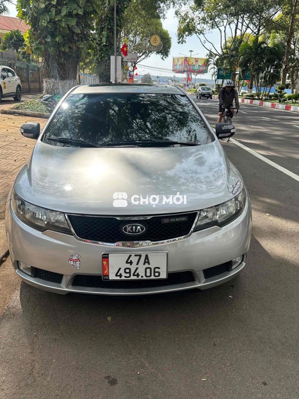 gd cần bán Kia Forte 2010 Bạc Số sàn chính chủ
