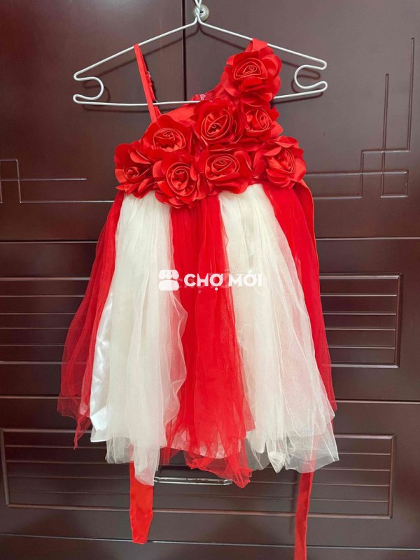 Thanh lý đầm bé gái siêu rẻ