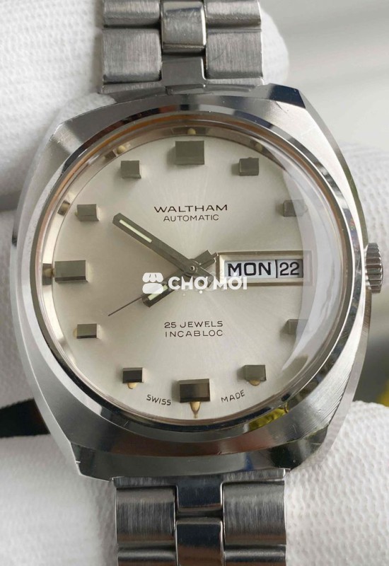Đồng hồ đeo tay Waltham Automatic thuỵ sĩ
