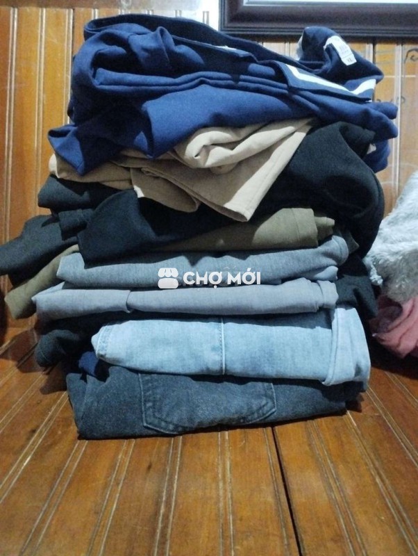 Quần áo nữ đa dạng