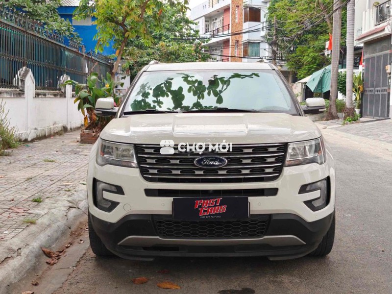 Ford Explorer 2017 Trắng 86.000 km không lỗi lầm