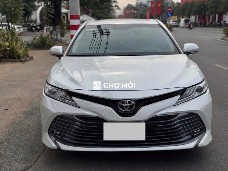 Toyota Camry 2021 2.5Q 85000 km