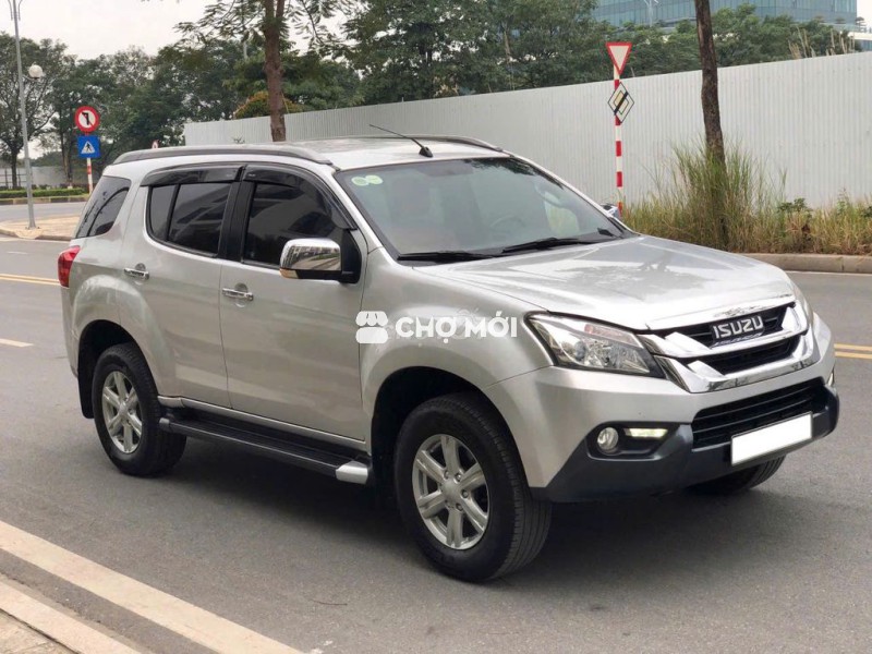 Isuzu MU-X 3.0 AT 2016 Bạc