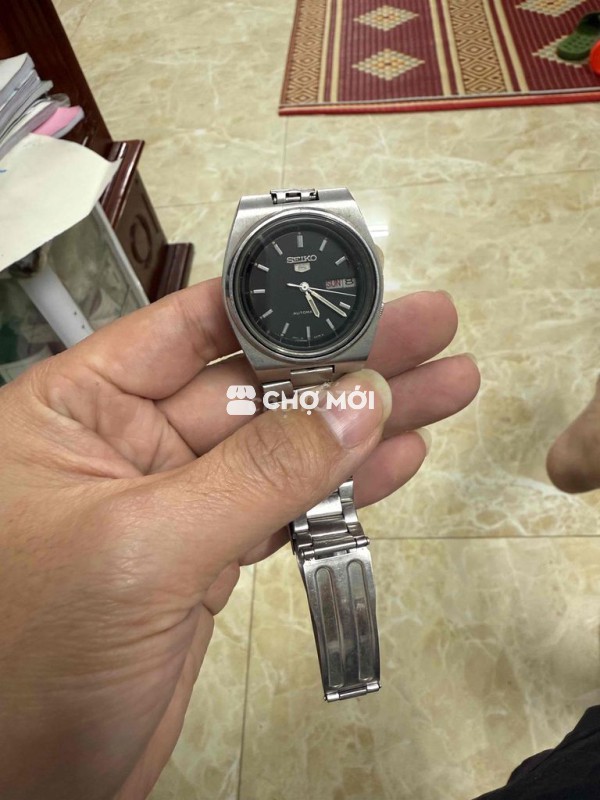 Đồng hồ Seiko Nam Kim loại Bạc