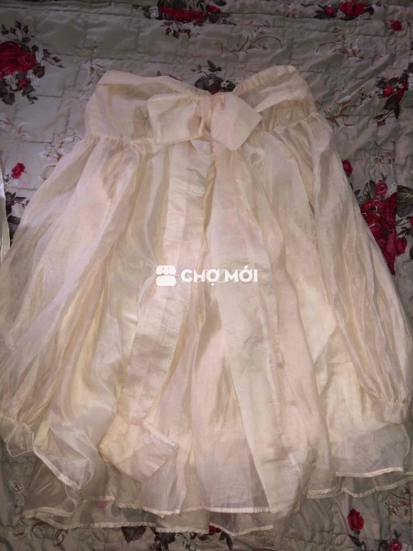 Váy nữ voan trắng ngà
