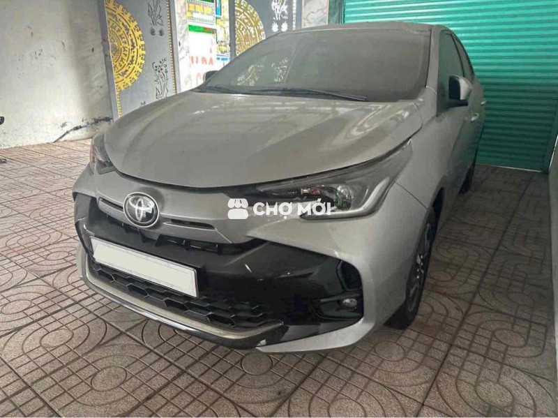 Toyota Vios 2025 G 5000km Bạc