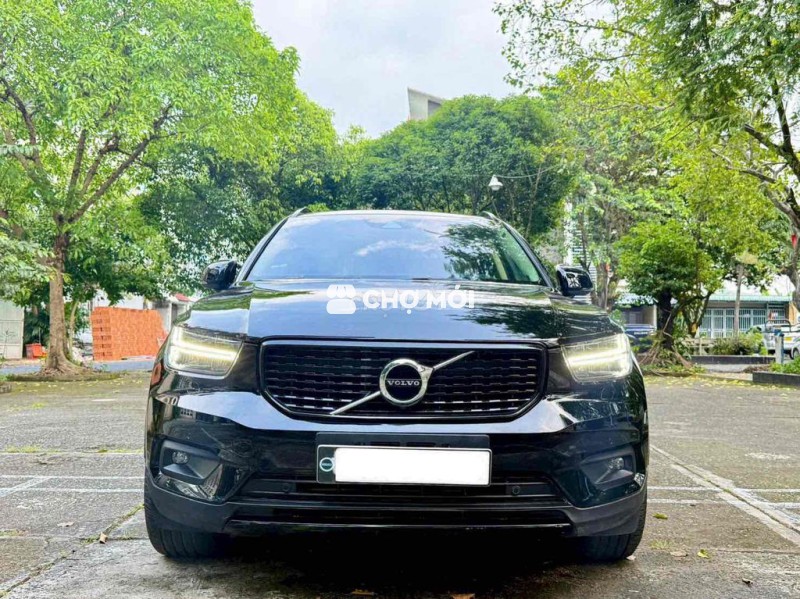 Volvo XC40 2019 T5 AWD R-Design 93.000 km Đen