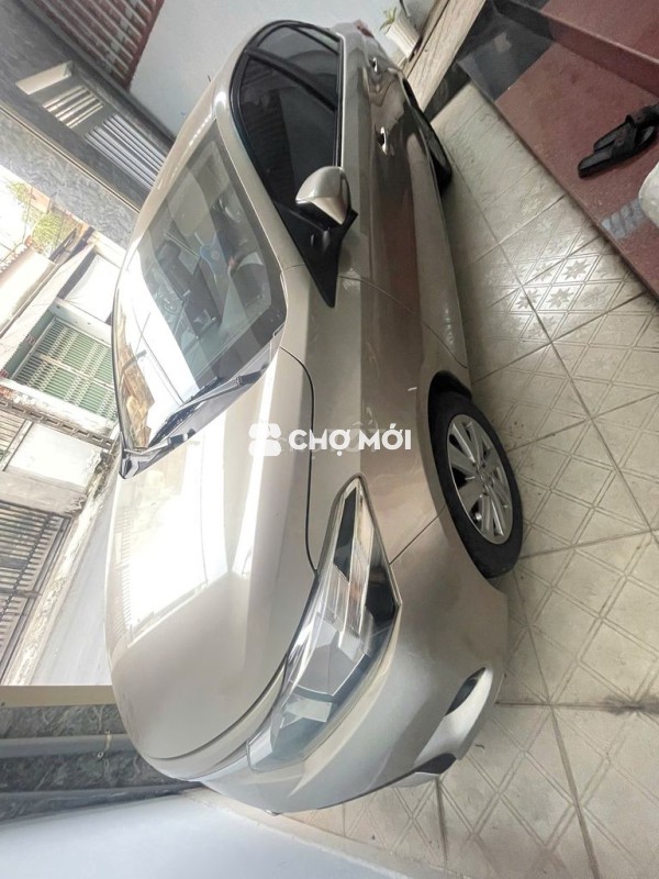 Toyota Vios 2017 Số sàn Vàng cát