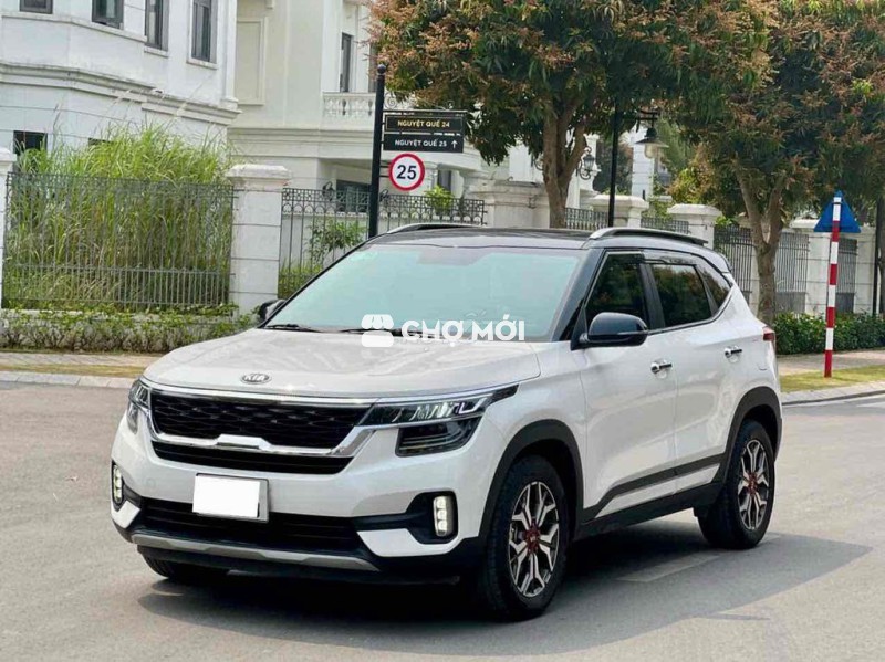 KIA Seltos 2021 1.4 TURBO 35000 km