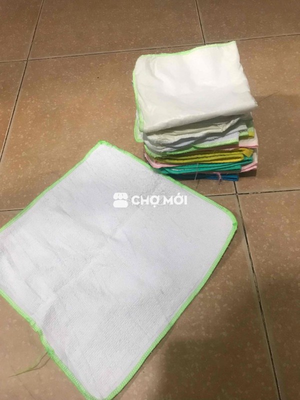 Tặng.  Miếng lót sơ sinh vải