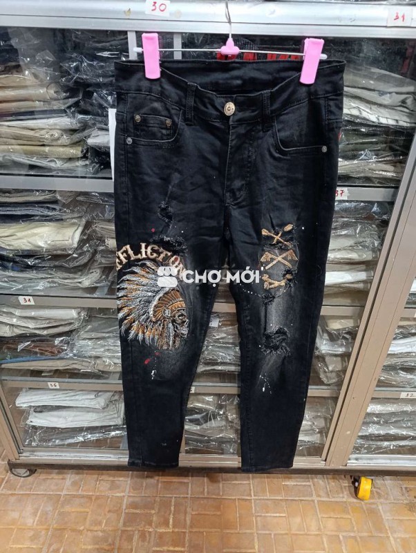 Quần jean nam Cotton size 30 thêu quá ác