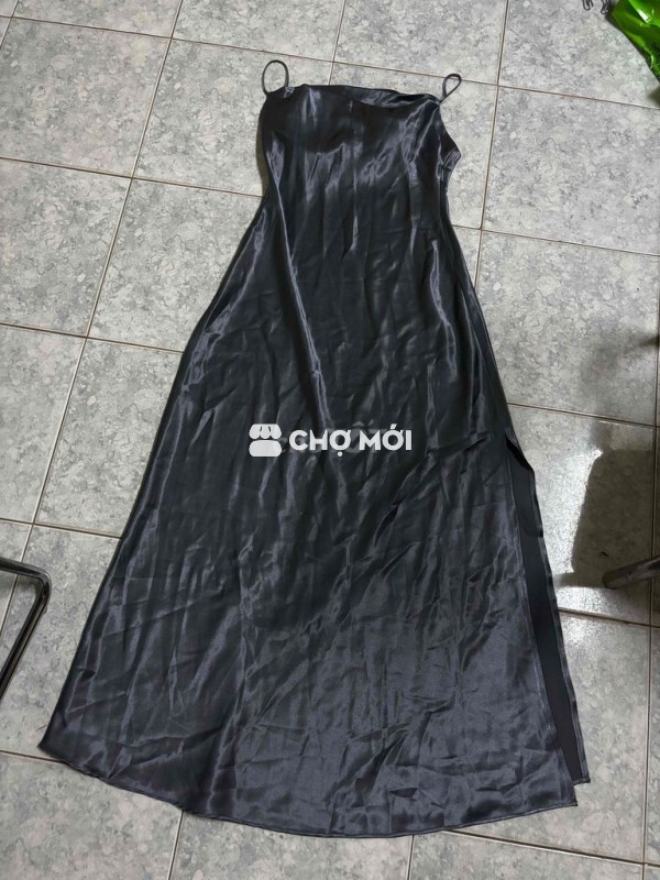 Đầm lụa nữ size L