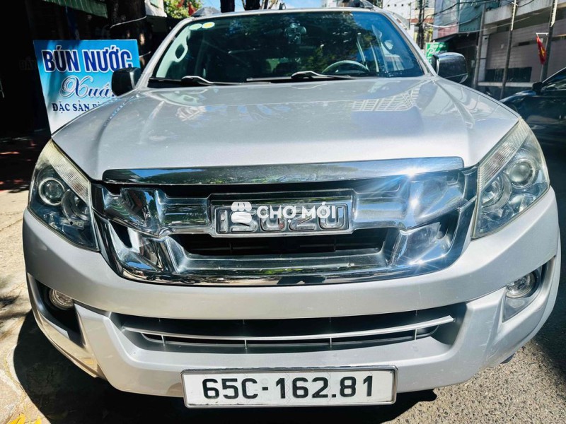 ISUZU DMAX LS 2.5 MT 2016