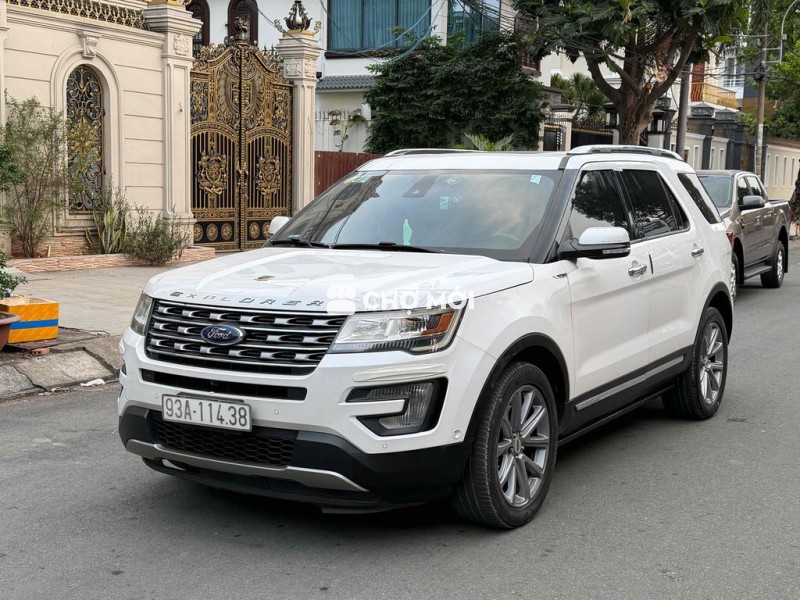 Ford Explorer Limited 2018 110000 km
