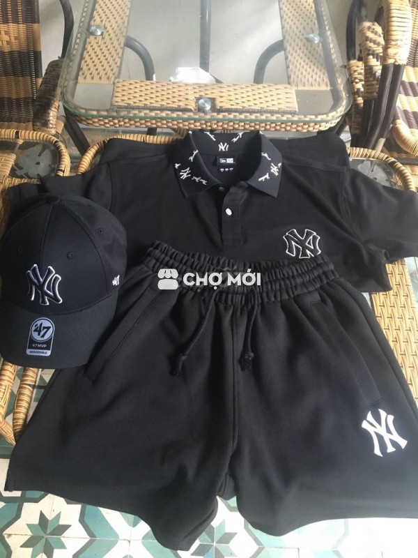 Bộ quần áo New Era Nam size S