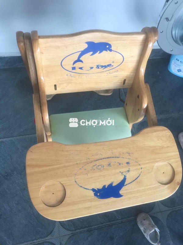 Ghế ăn dặm gỗ