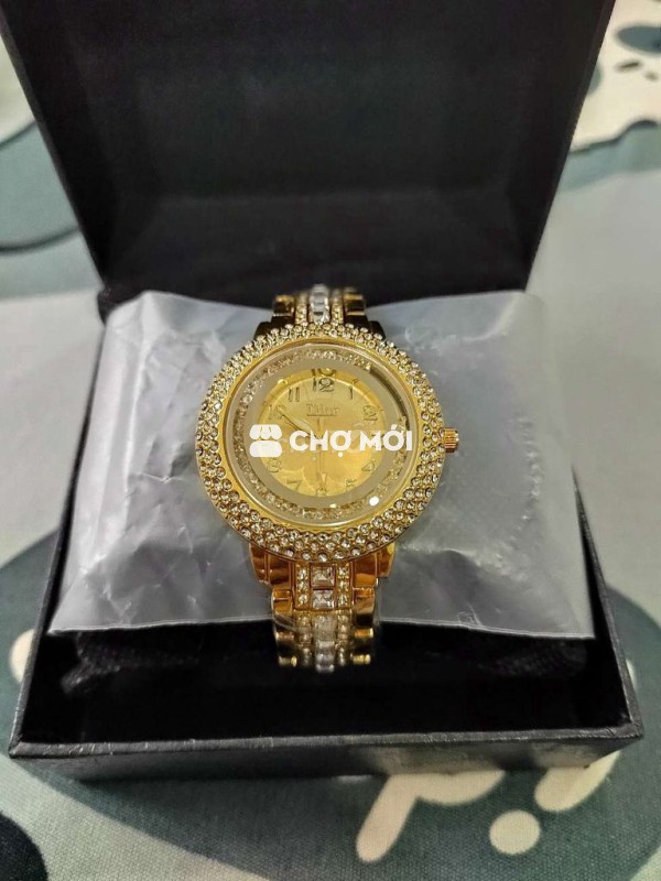 Đồng hồ Dior Nữ Vàng Kim loại