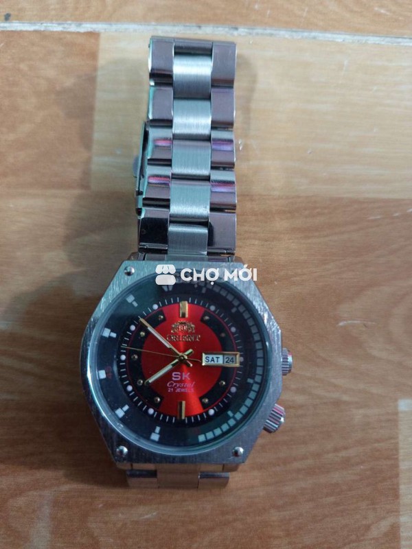 Đồng hồ SK Crystal Nam hàng mới được tặng