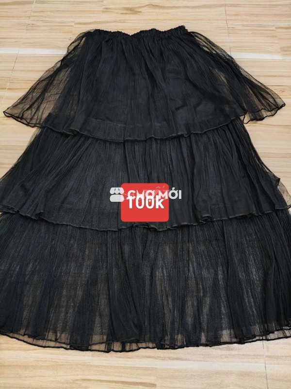 Chân váy nữ ren 3 tầng màu đen