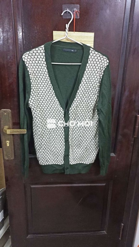 Áo len nam chất liệu len