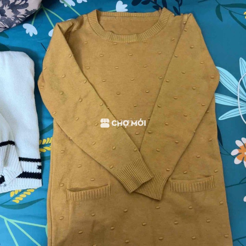 Áo len nữ dáng dài vàng mù tạt