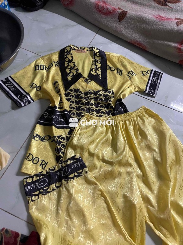 Đồ ngủ nữ lụa