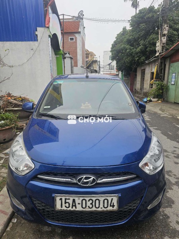 Hyundai i10 2011 Xanh Tự động