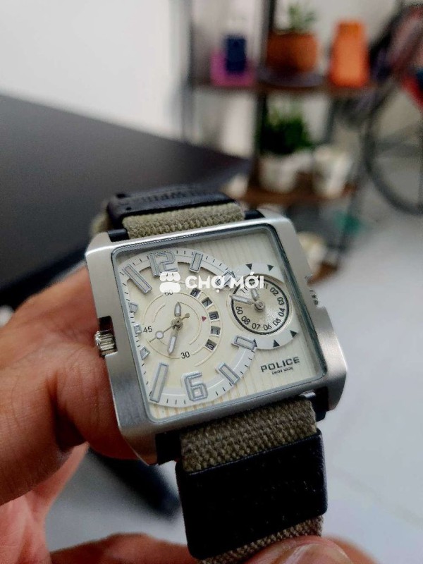 Đồng hồ đeo tay Police Nam