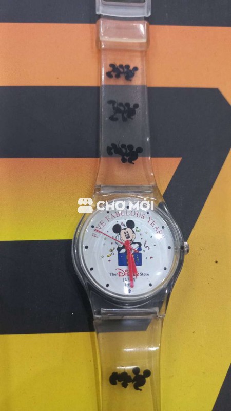 Đồng hồ đeo tay Disney Unisex Nhựa